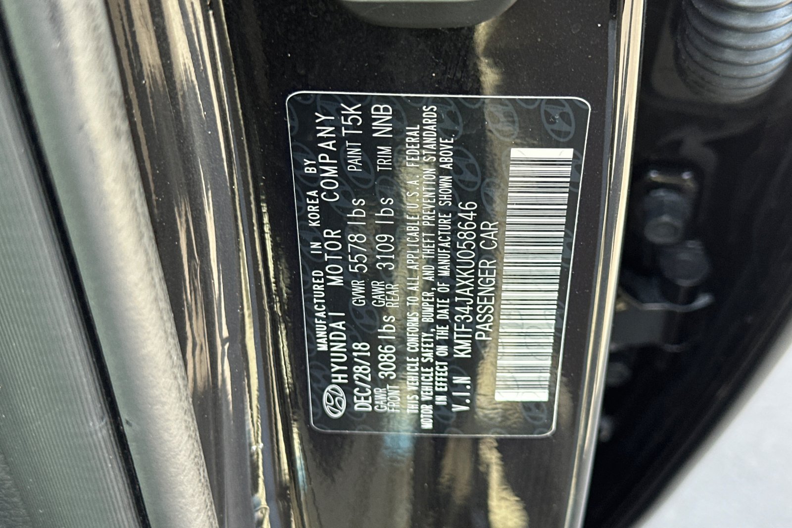 Used 2019 Genesis G90 3.3T Premium RWD image 33