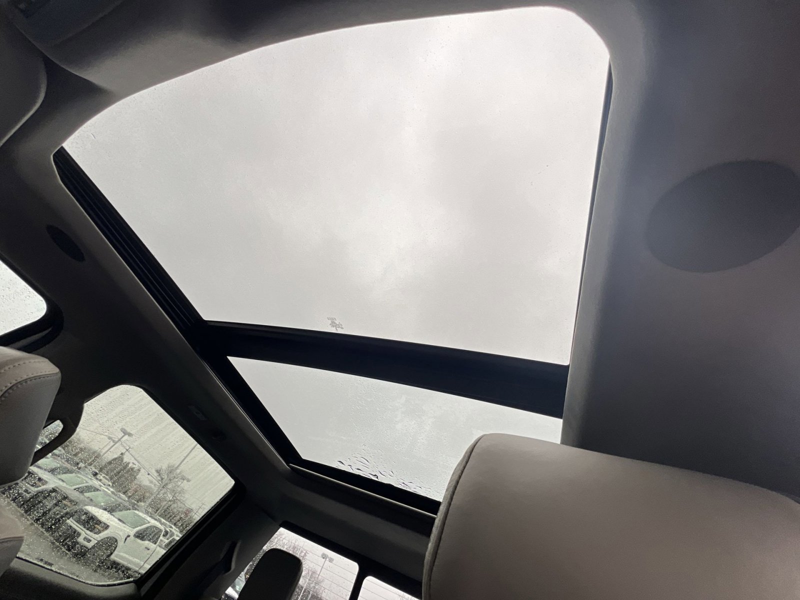 Certified 2026 Ford F450 Platinum w/ Platinum Plus Package image 24