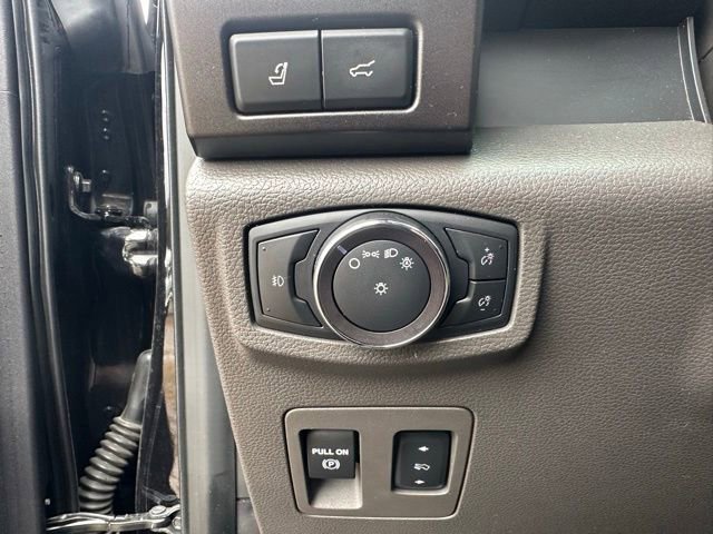 Certified 2019 Ford Expedition Limited w/ Equipment Group 302A image 28