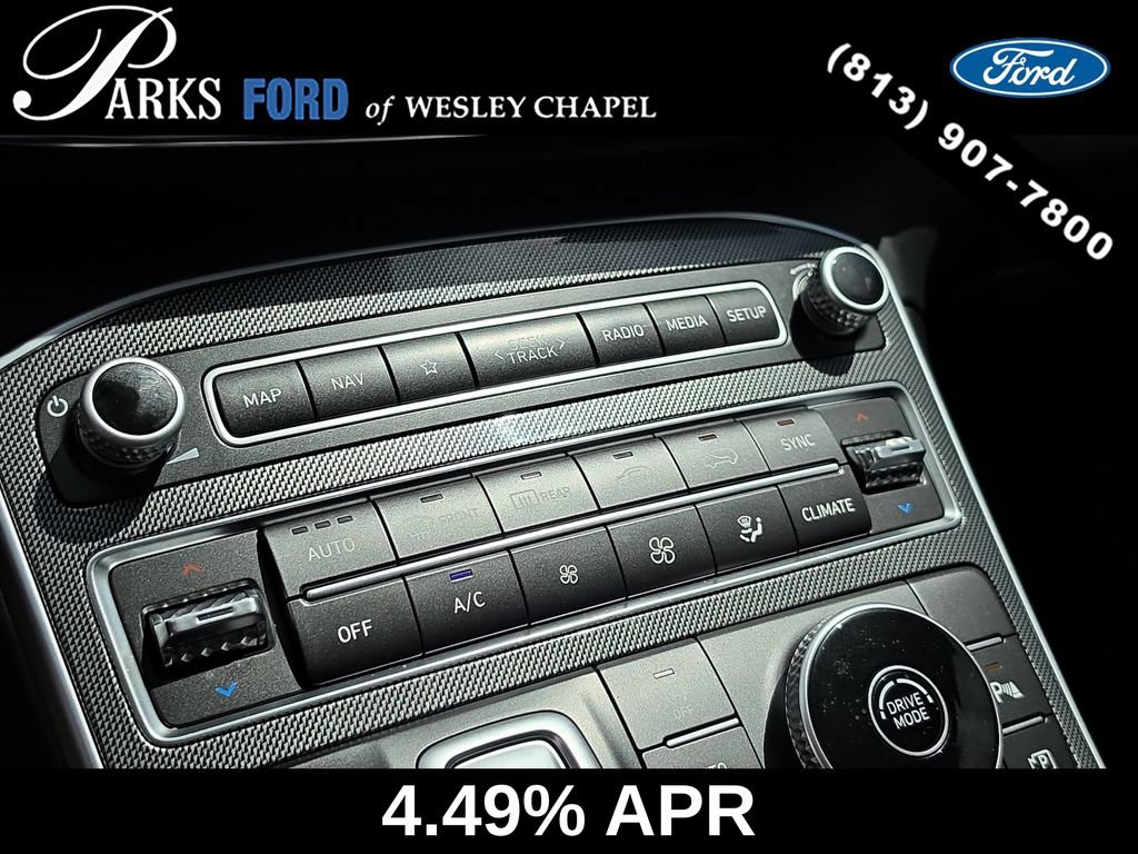Used 2023 Hyundai Santa Fe Limited FWD image 25