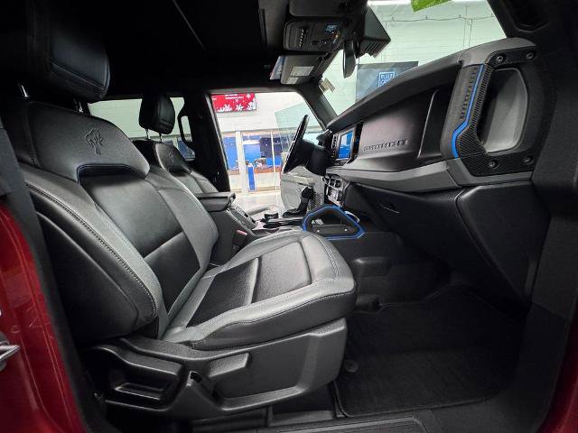 Certified 2023 Ford Bronco Black Diamond image 32