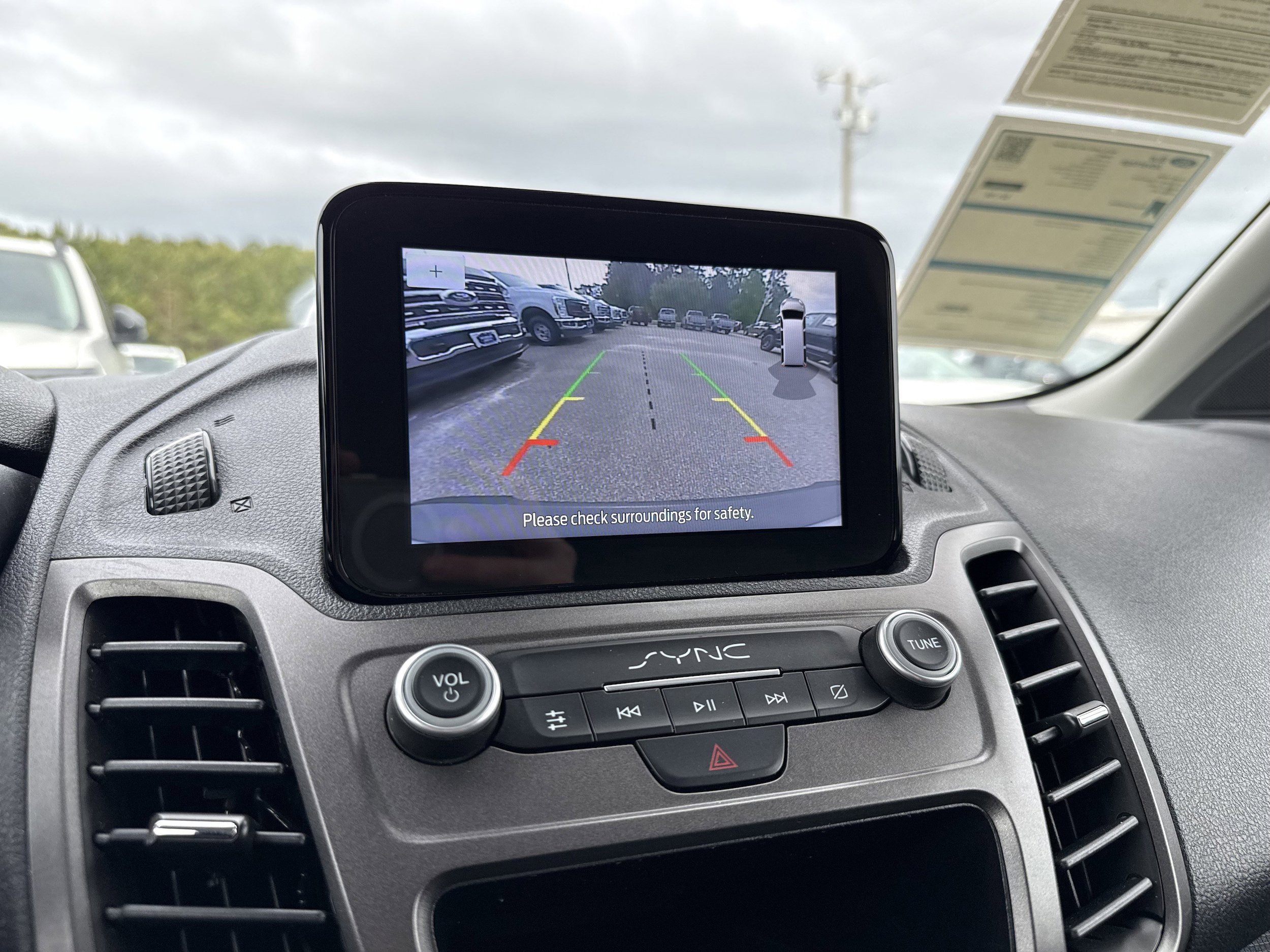 Certified 2020 Ford Transit Connect XL FWD image 24