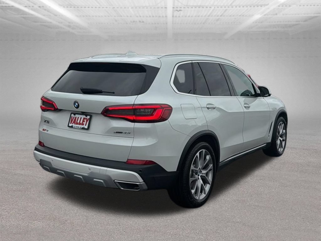 Used 2019 BMW X5 xDrive40i w/ Convenience Package AWD/4WD image 11