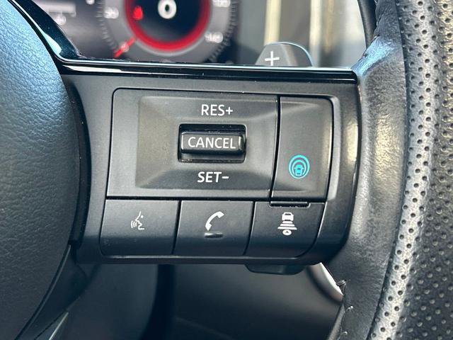 Used 2022 Nissan Rogue Platinum AWD/4WD image 27