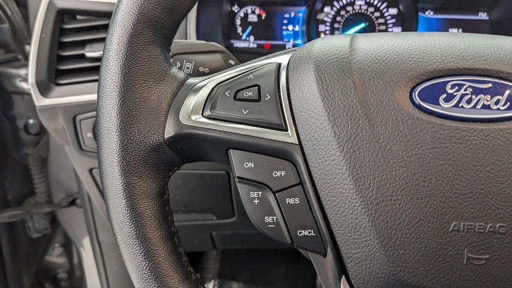 Certified 2022 Ford Edge SEL w/ Convenience Package AWD/4WD image 30