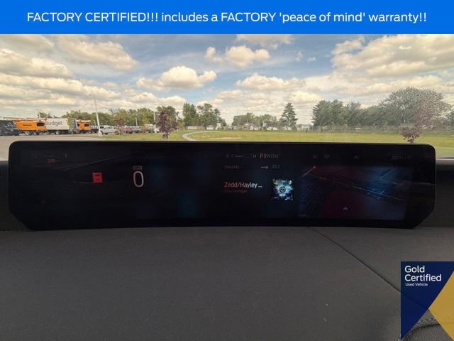 Certified 2025 Ford Expedition Max Platinum w/ Driver's Package AWD/4WD image 79