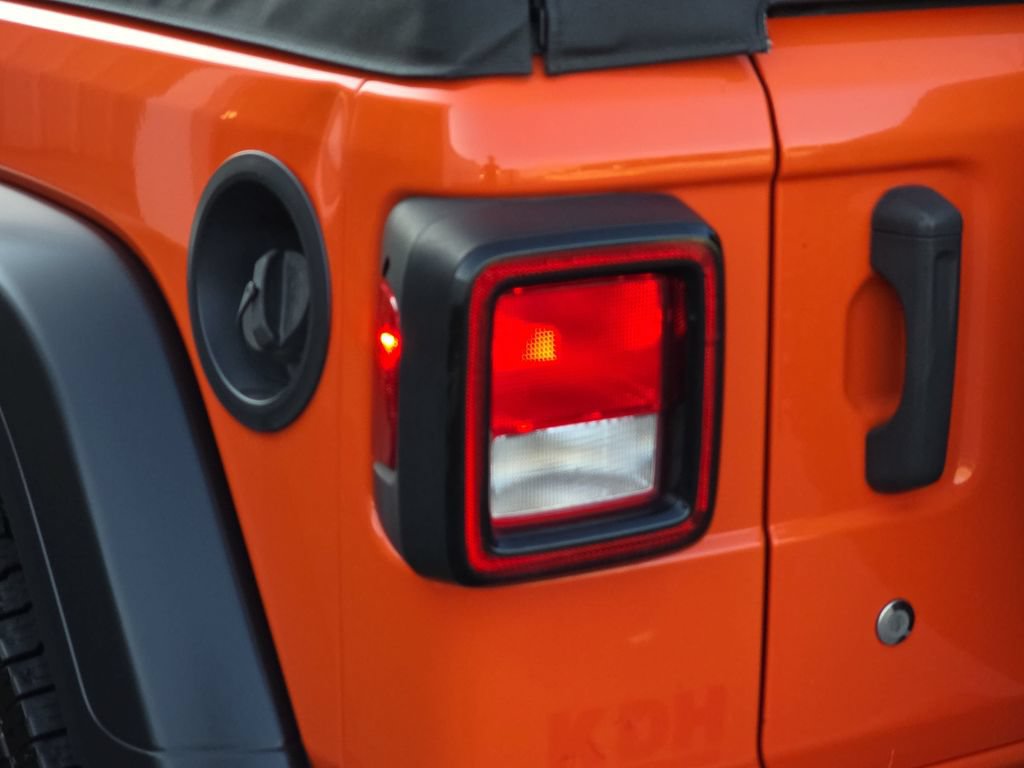 Used 2019 Jeep Wrangler Unlimited Sport AWD/4WD image 29