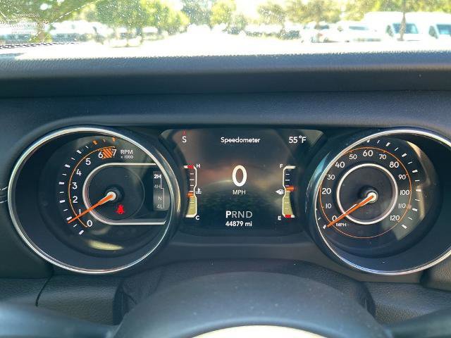 Used 2019 Jeep Wrangler Unlimited Sahara w/ Safety Group image 23