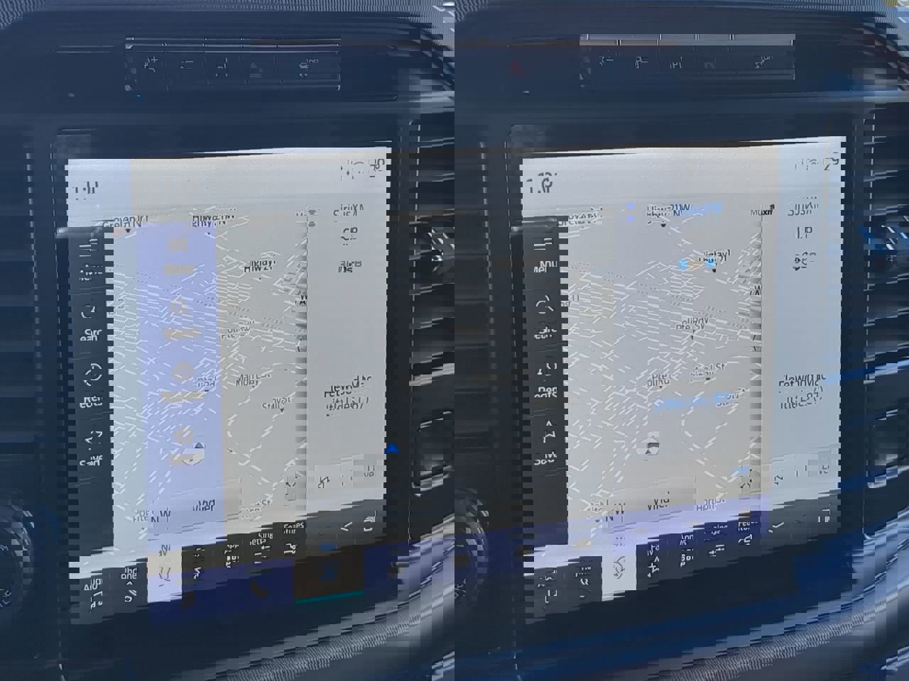 Certified 2021 Ford F150 Platinum w/ Equipment Group 701A High image 20