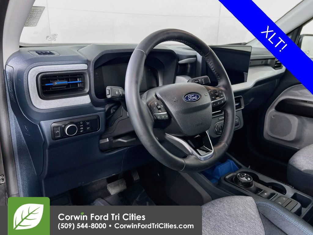 Certified 2025 Ford Maverick XLT w/ XLT Luxury Package AWD/4WD image 2