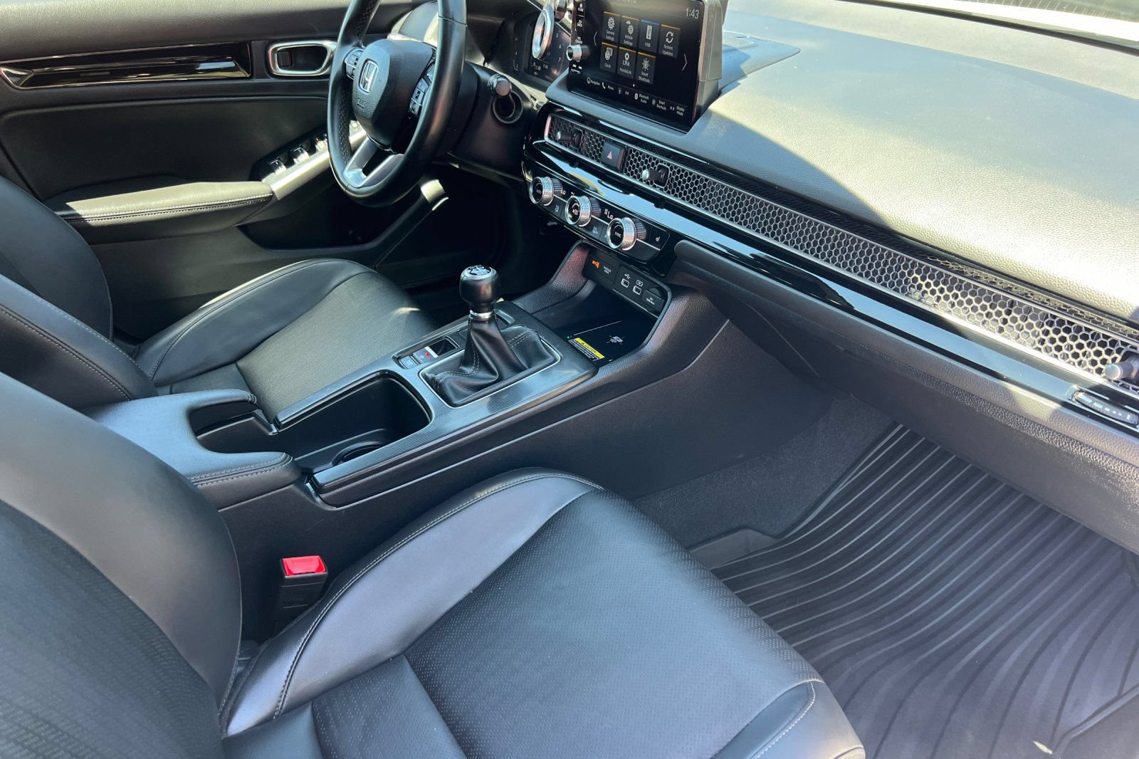 Used 2024 Honda Civic Sport Touring image 17