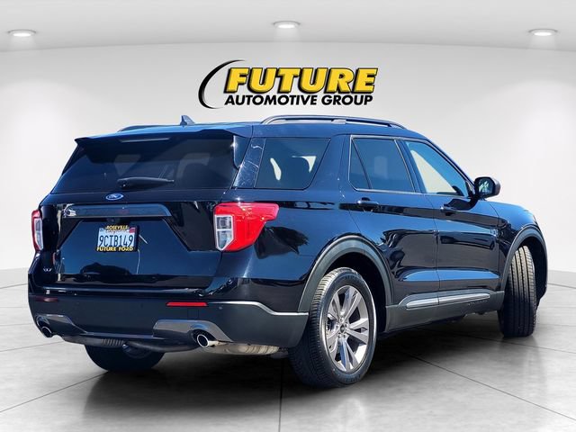 Certified 2021 Ford Explorer XLT w/ Equipment Group 202A RWD image 4