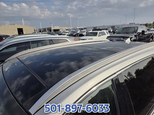 Used 2022 Hyundai Santa Fe SEL w/ Convenience + Premium Package FWD image 6