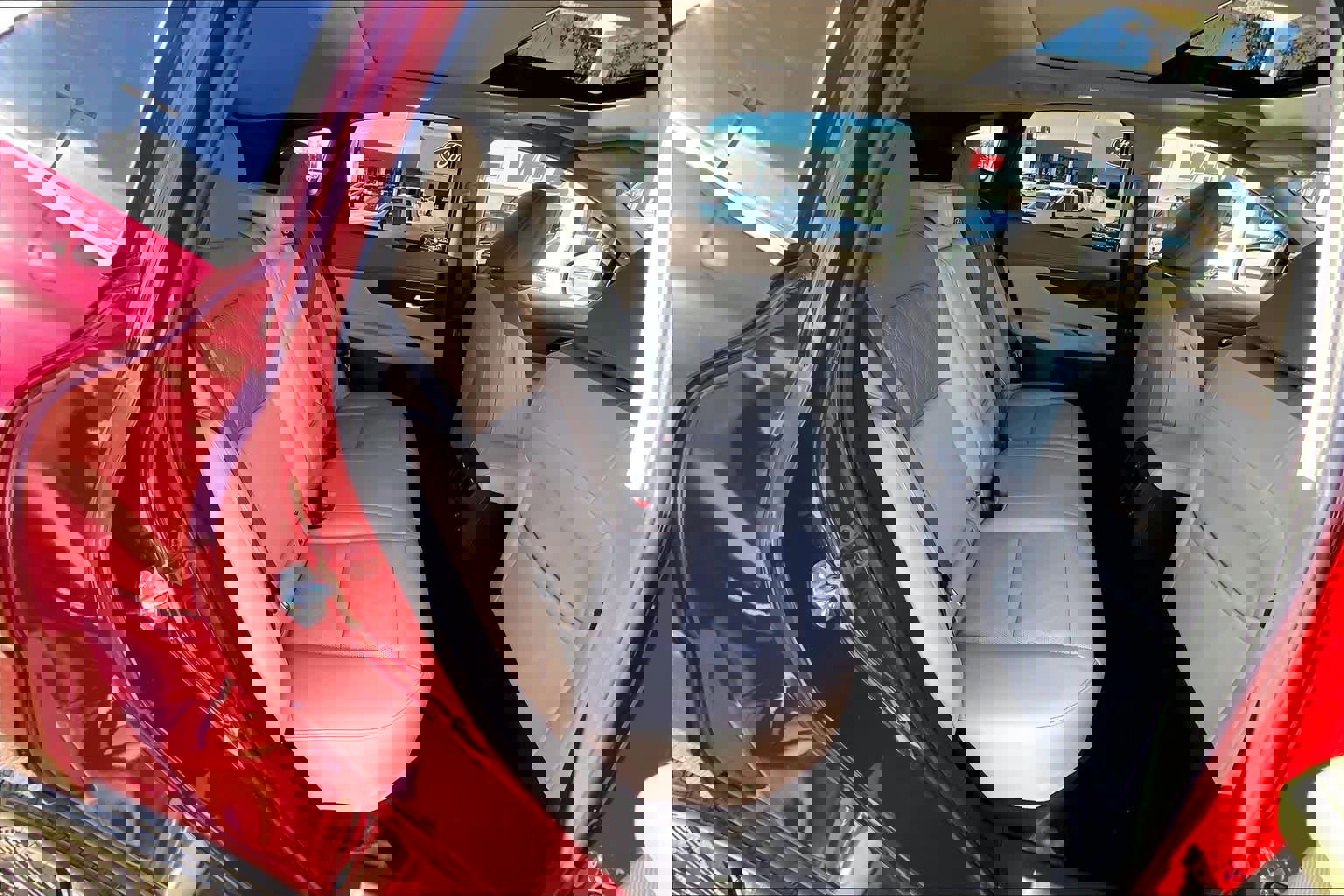 Used 2025 Nissan Murano Platinum w/ Cargo Package image 19