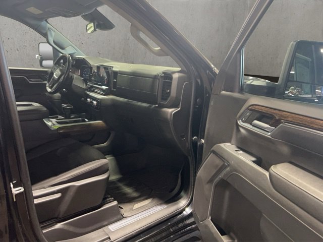 Used 2022 GMC Sierra 1500 Elevation w/ LPO, Elevation Black Package AWD/4WD image 35