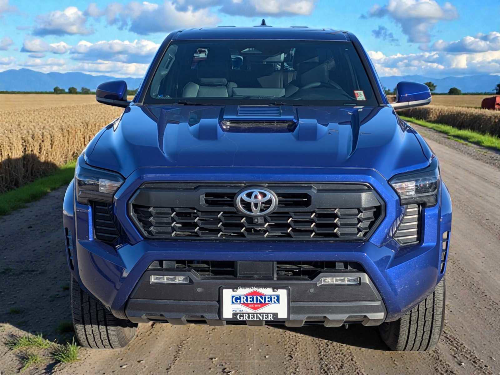 Used 2025 Toyota Tacoma TRD Sport w/ TRD Sport Premium Package image 8