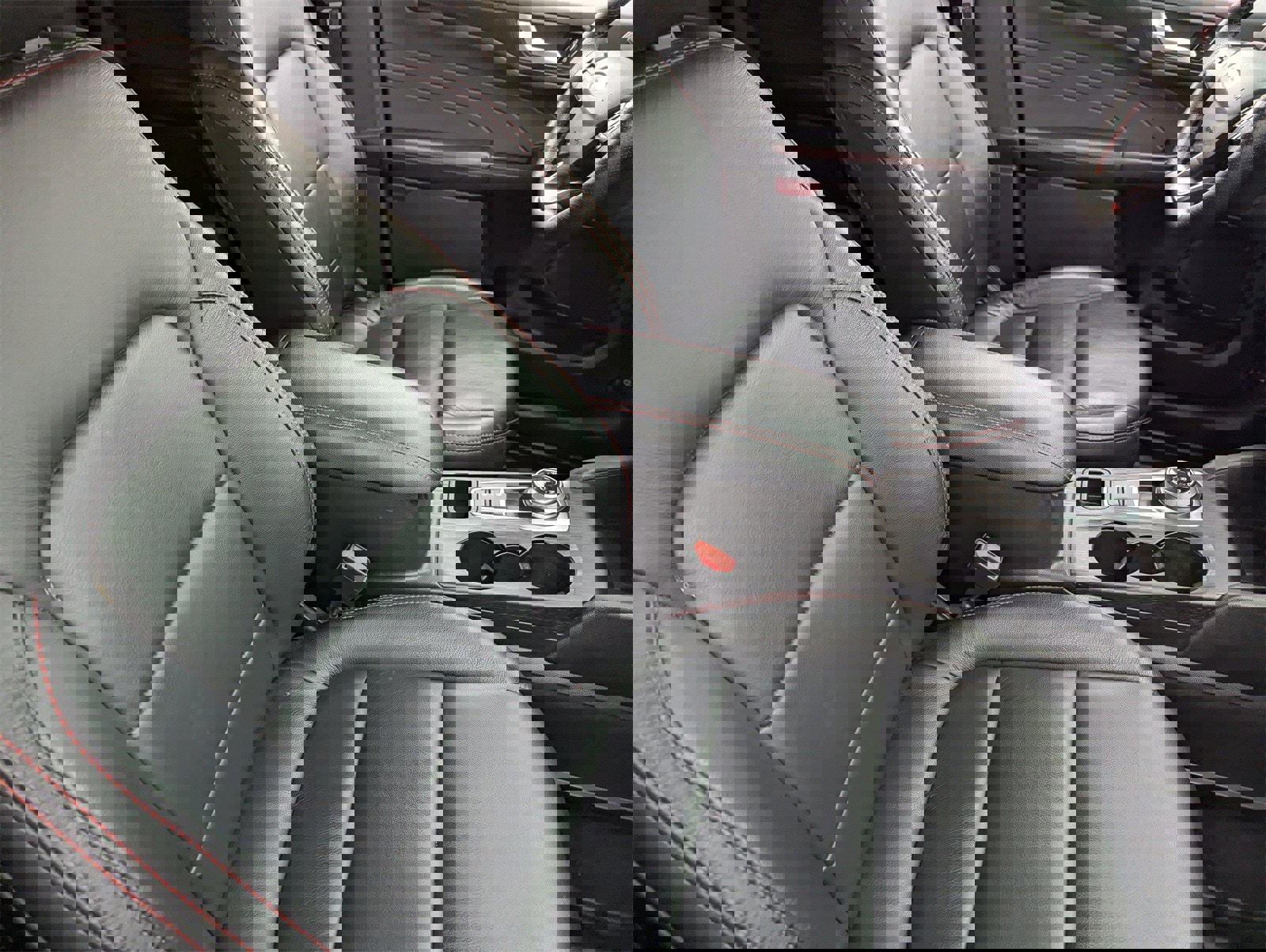 Certified 2023 Ford Escape ST-Line w/ Tech Pack #1 image 10