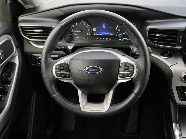 Certified 2024 Ford Explorer XLT w/ Equipment Group 202A AWD/4WD image 20