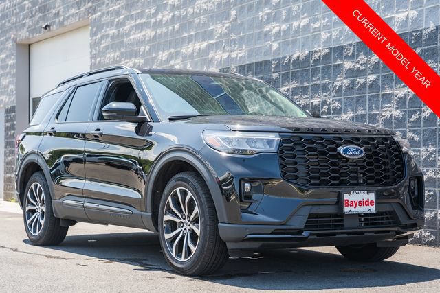 Certified 2026 Ford Explorer ST-Line AWD/4WD image 2