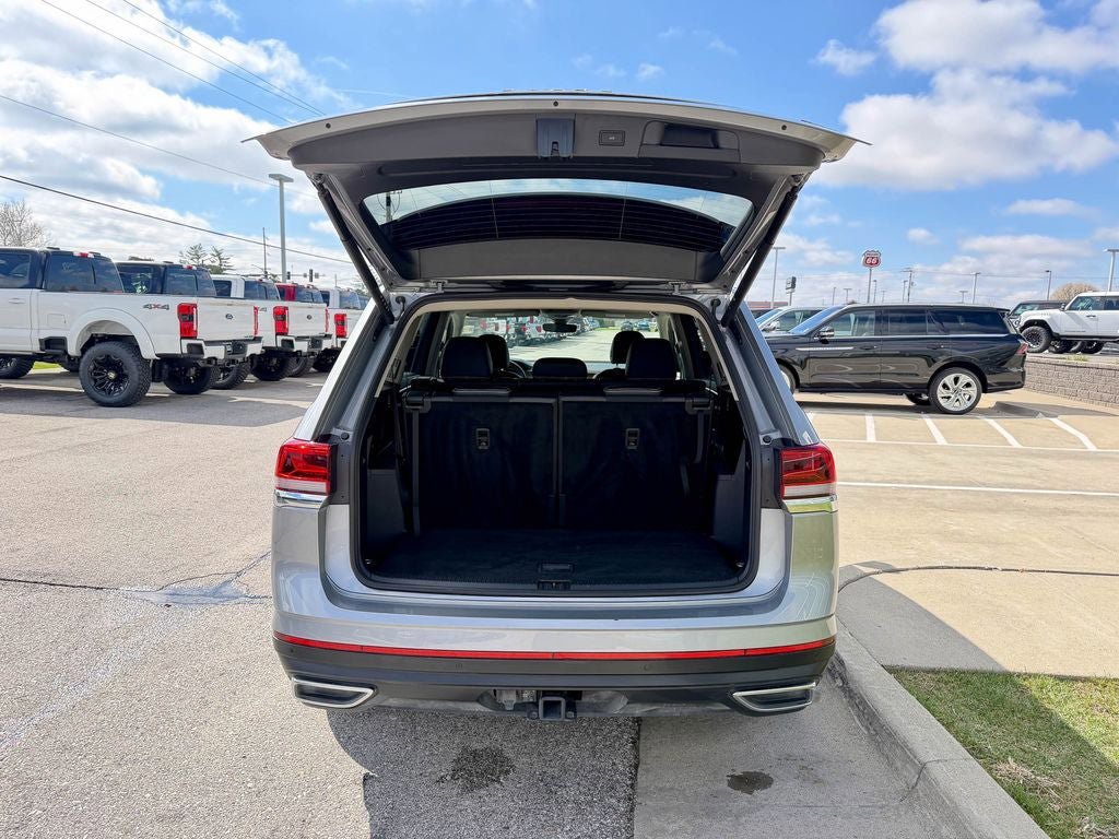 Used 2025 Volkswagen Atlas SE AWD/4WD image 17
