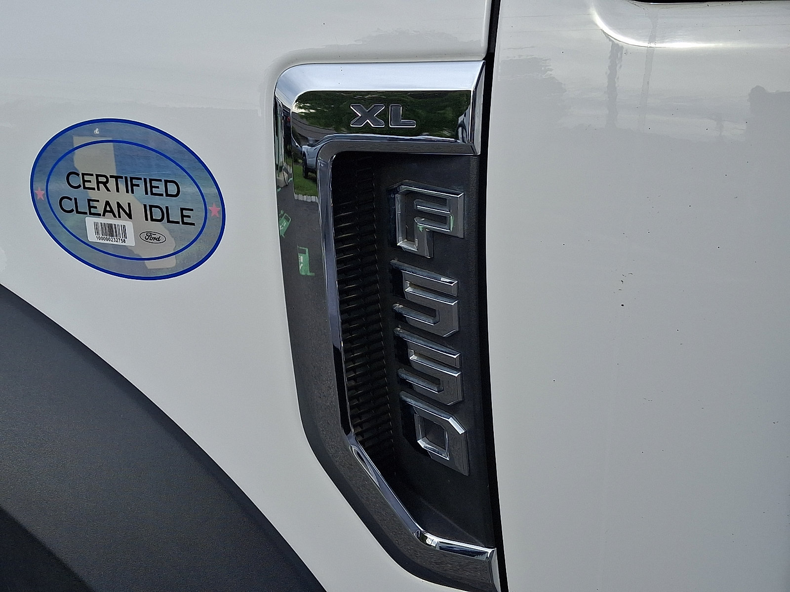 Certified 2017 Ford F550 4x4 Regular Cab Super Duty image 28