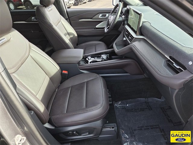 Certified 2026 Ford Explorer Platinum image 16