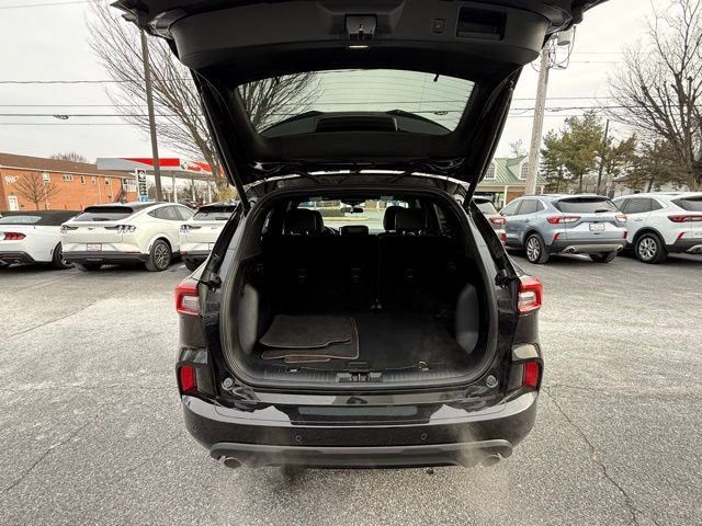 Certified 2023 Ford Escape ST-Line w/ Tech Pack #1 image 28