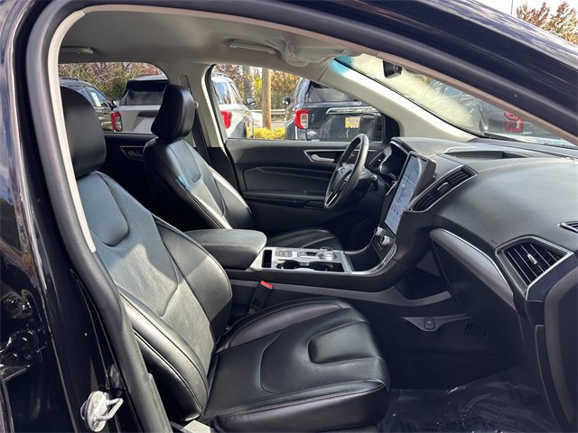 Certified 2021 Ford Edge Titanium w/ Cargo Accessory Package image 35