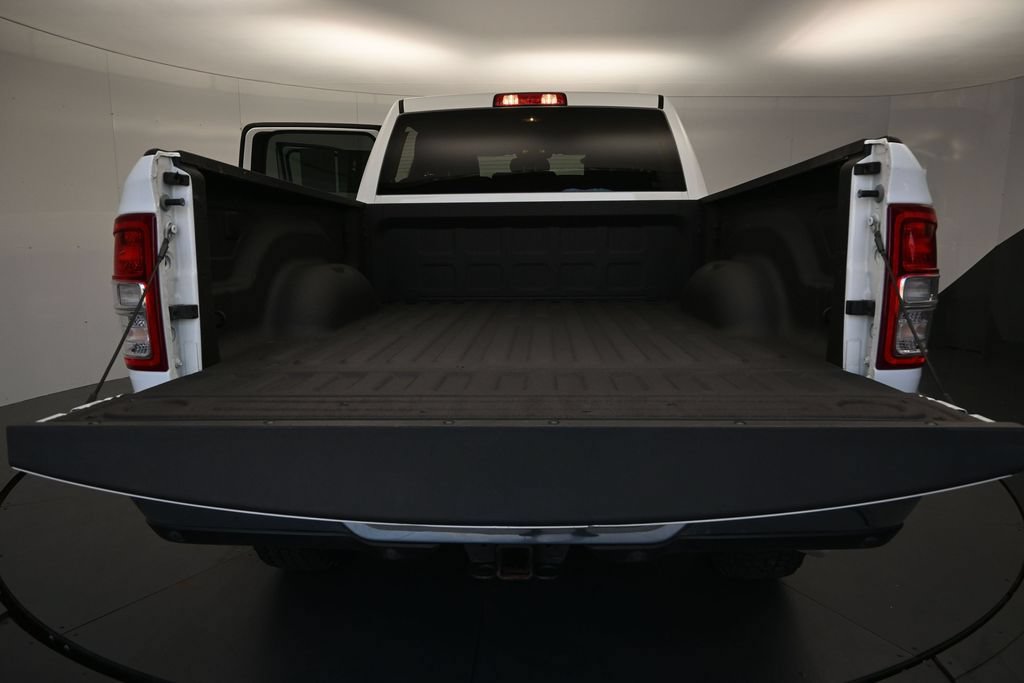 Used 2024 RAM 2500 Big Horn w/ Off Road Package AWD/4WD image 11