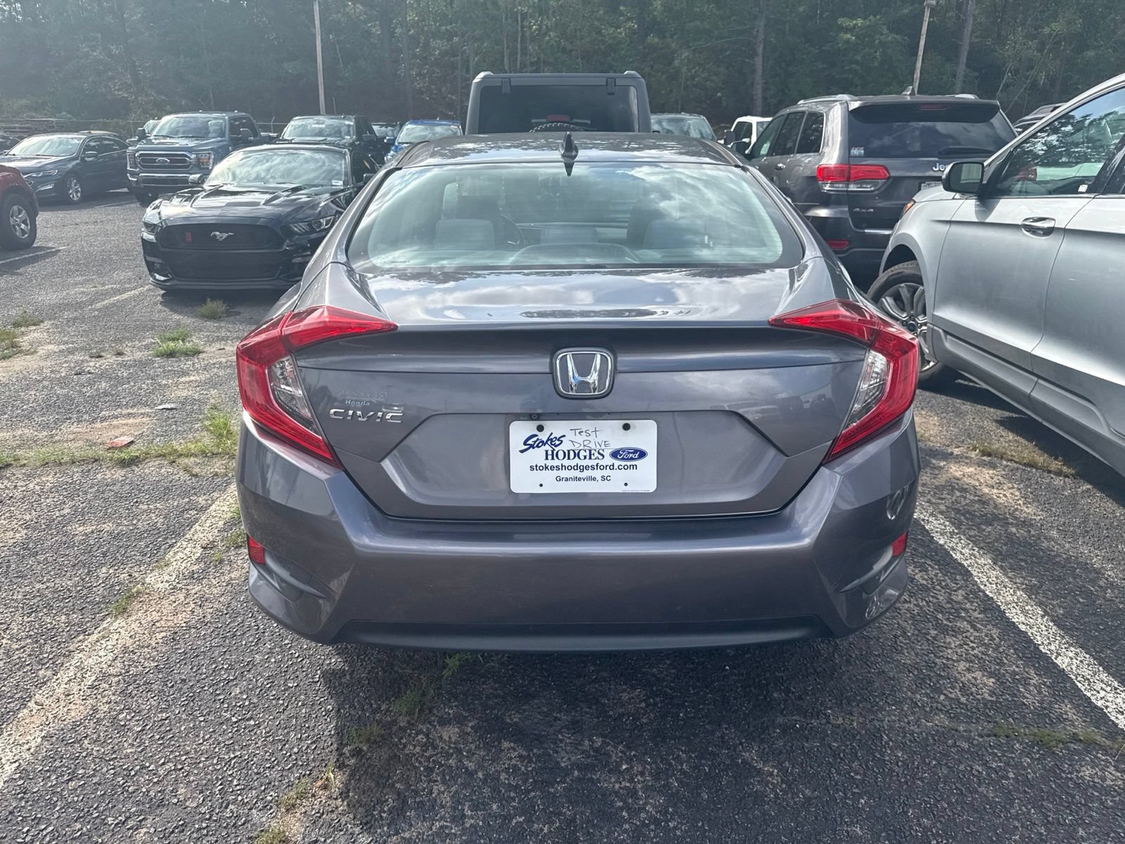 Used 2018 Honda Civic EX image 5
