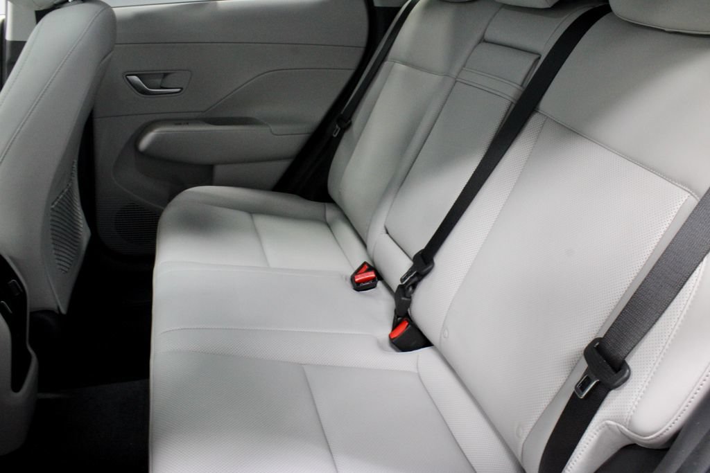 Used 2024 Hyundai Kona Limited AWD/4WD image 22