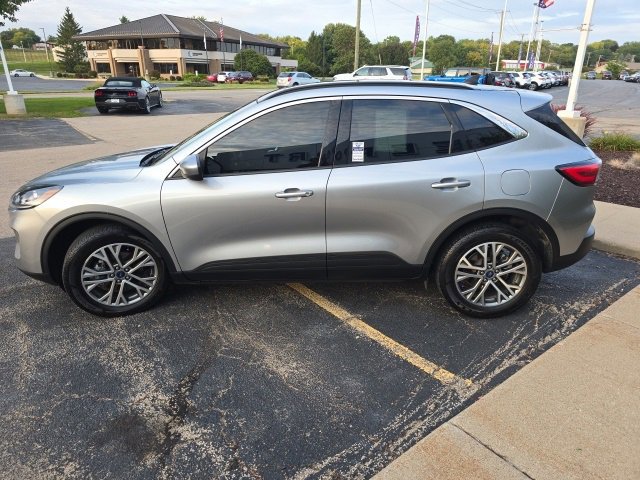 Certified 2022 Ford Escape SEL image 2