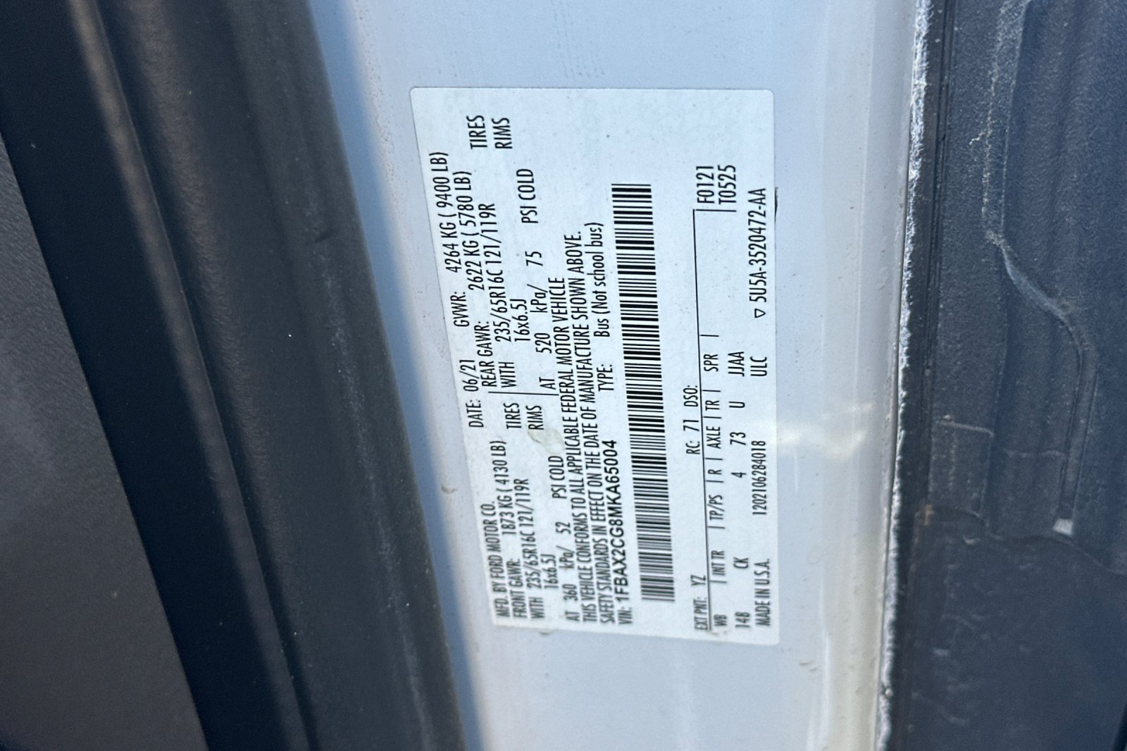 Certified 2021 Ford Transit 350 XLT RWD image 28