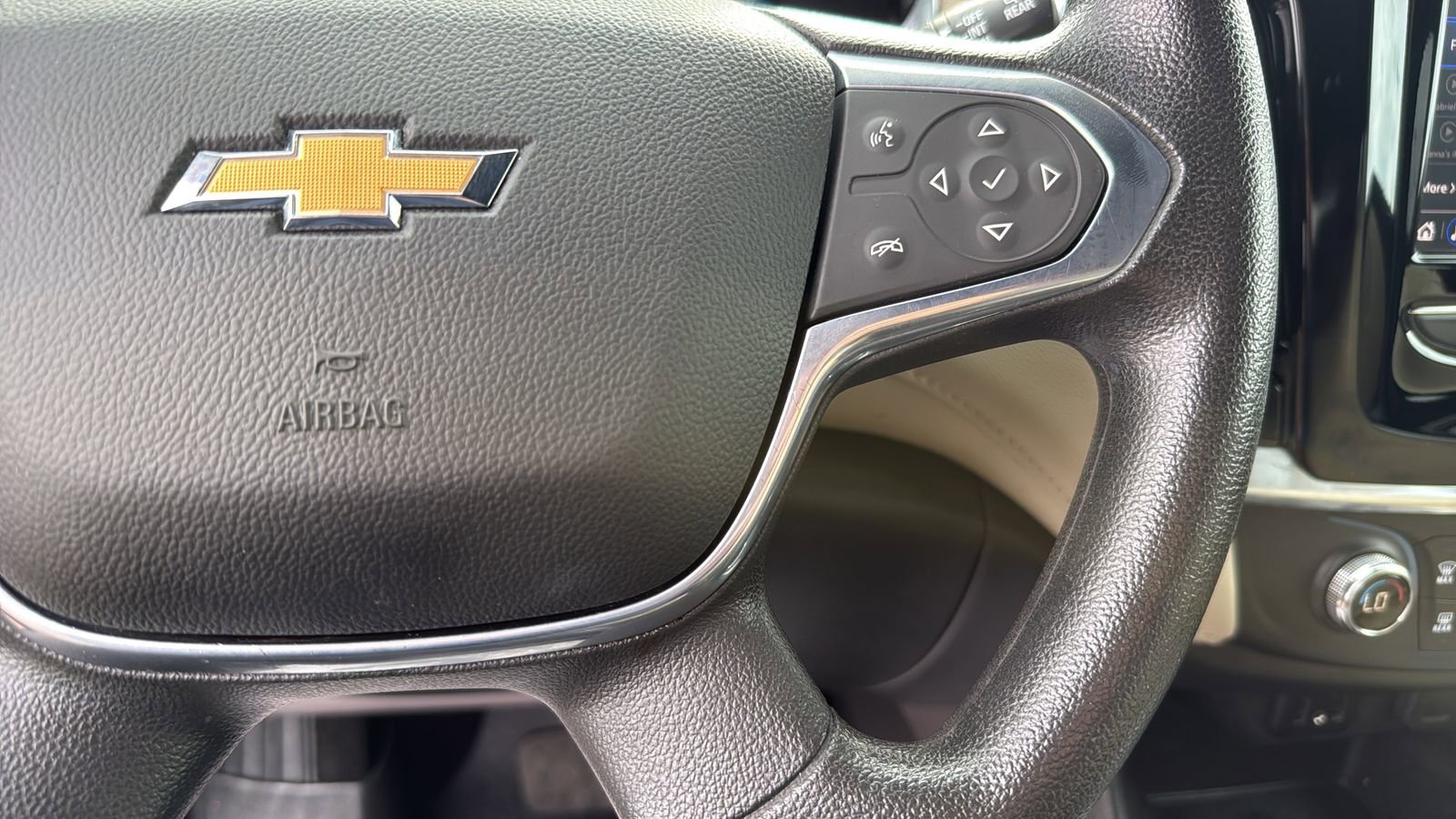 Used 2022 Chevrolet Traverse LS w/ LPO, Cargo Package FWD image 15