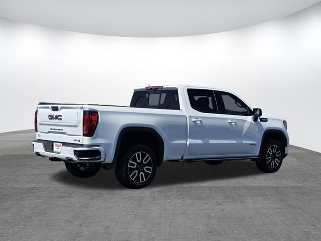 Used 2023 GMC Sierra 1500 AT4 w/ AT4 Premium Package AWD/4WD image 4