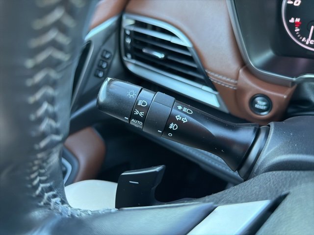 Used 2020 Subaru Outback Touring w/ Popular Package #2 image 17