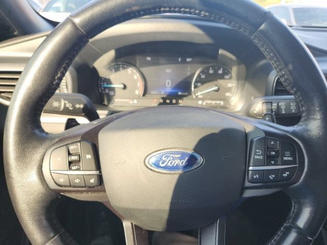 Certified 2020 Ford Explorer XLT w/ Equipment Group 202A AWD/4WD image 35