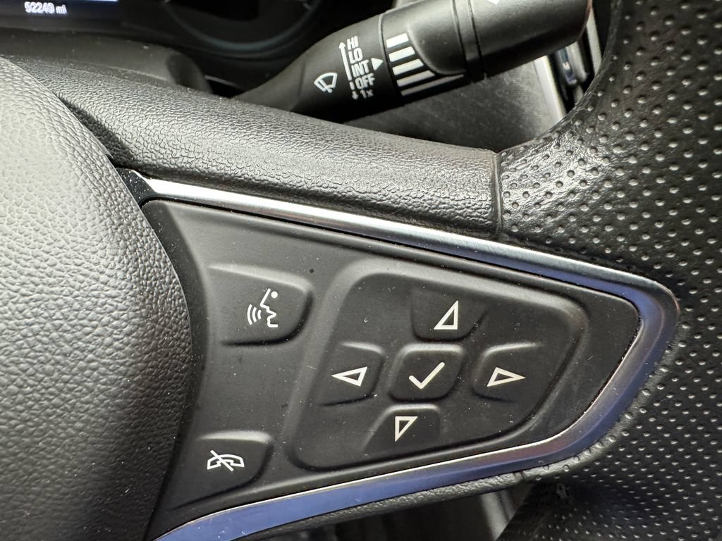 Used 2025 Chevrolet Malibu LT FWD image 15