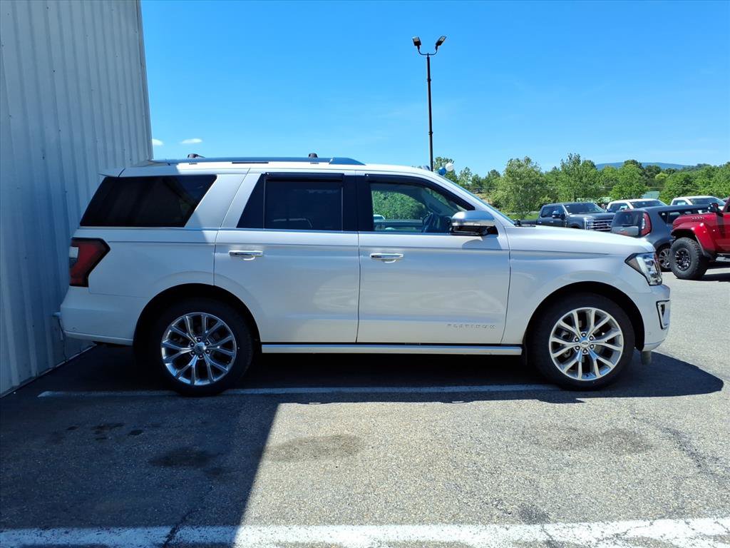Certified 2019 Ford Expedition Platinum AWD/4WD image 4