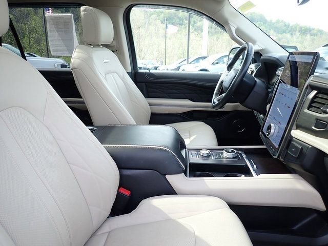 Certified 2023 Ford Expedition Max Platinum AWD/4WD image 10