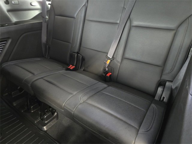 Used 2022 Chevrolet Tahoe Z71 w/ Luxury Package image 32