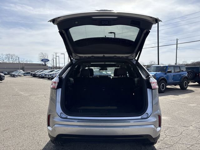 Certified 2023 Ford Edge ST-Line image 19