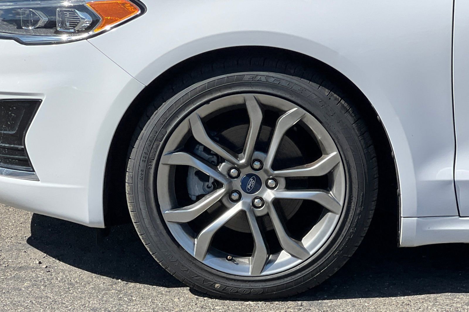 Certified 2020 Ford Fusion SEL FWD image 25