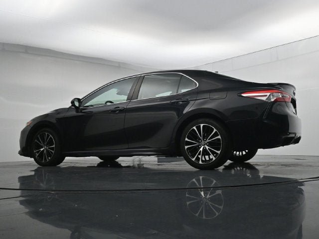 Used 2020 Toyota Camry SE FWD image 42
