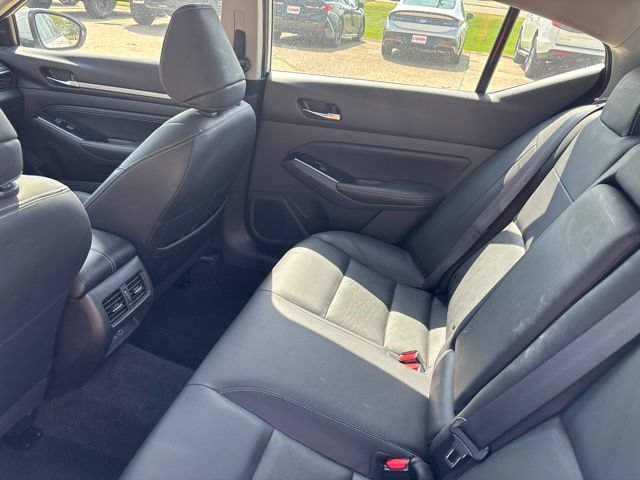 Used 2023 Nissan Altima 2.5 SL FWD image 15