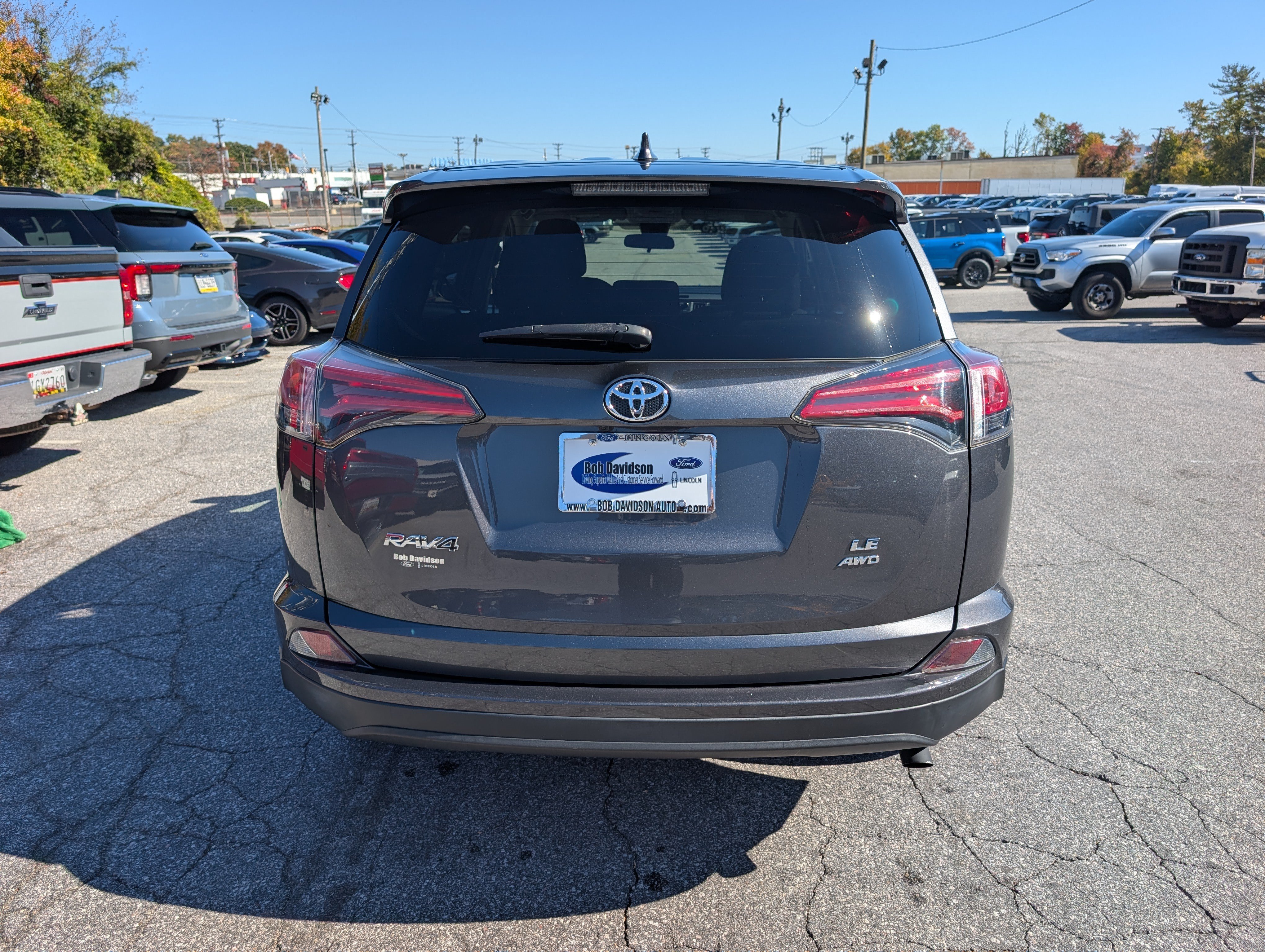 Used 2018 Toyota RAV4 LE w/ All Weather Liner Package AWD/4WD image 6