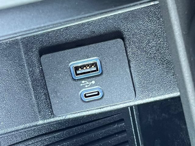 Certified 2020 Ford Expedition XLT w/ Equipment Group 201A AWD/4WD image 29