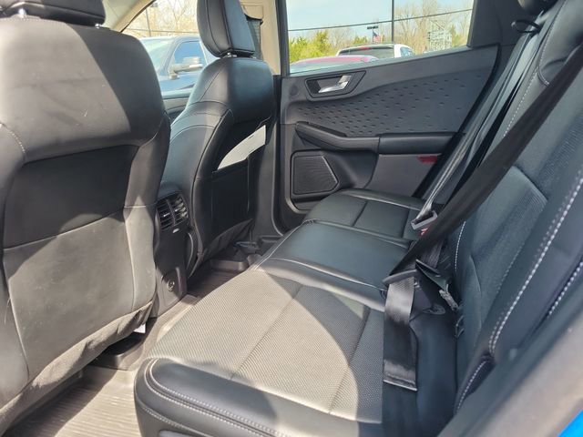 Certified 2020 Ford Escape Titanium AWD/4WD image 26