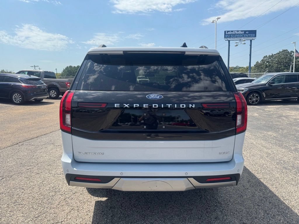Certified 2025 Ford Expedition Max Platinum w/ Driver's Package AWD/4WD image 6