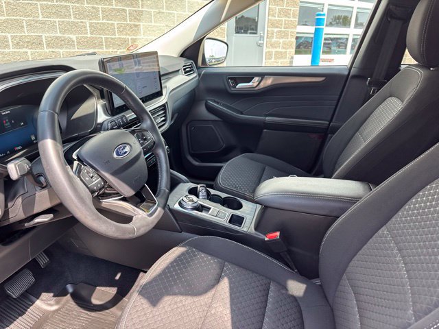 Certified 2023 Ford Escape Active w/ Tech Pack #2 AWD/4WD image 17